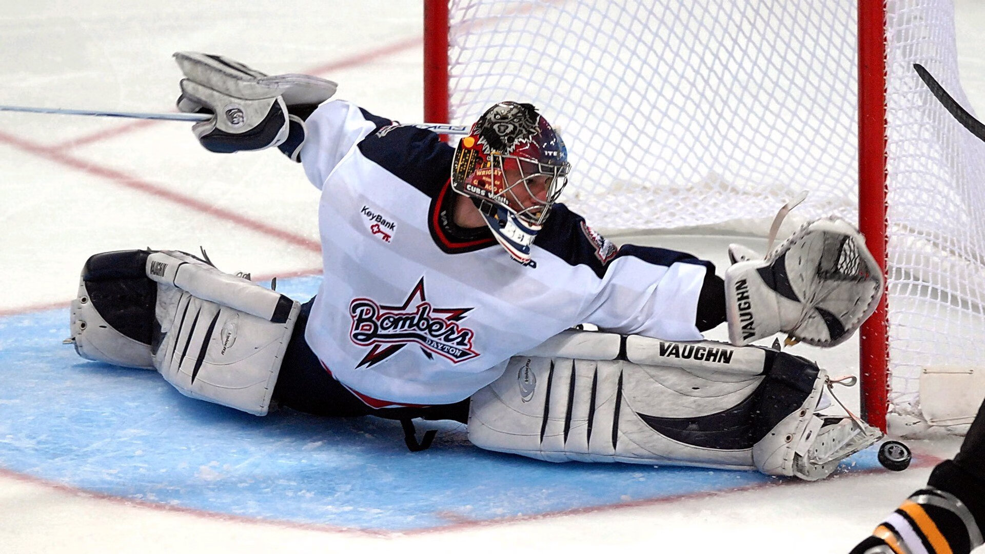 开云权威入口-全国青少年篮球“梦想之路”公益行深入边远山区，青少年篮球大赛