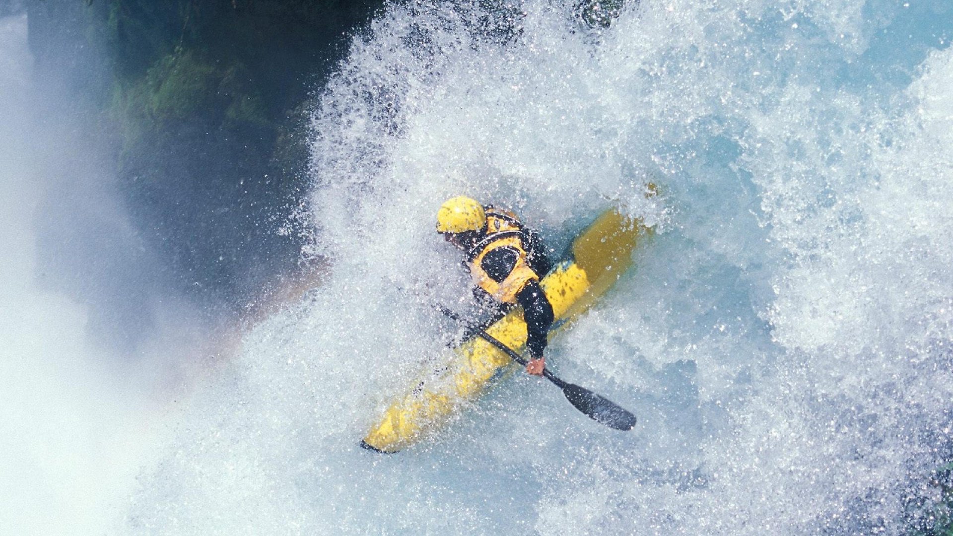 足球比赛直播接入AI讲解系统提升观赏性，足球直播技术